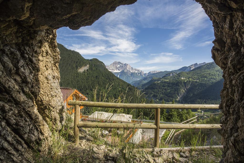 Hotel Garni Excelsior Livinallongo Del Col Di Lana Zewnętrze zdjęcie